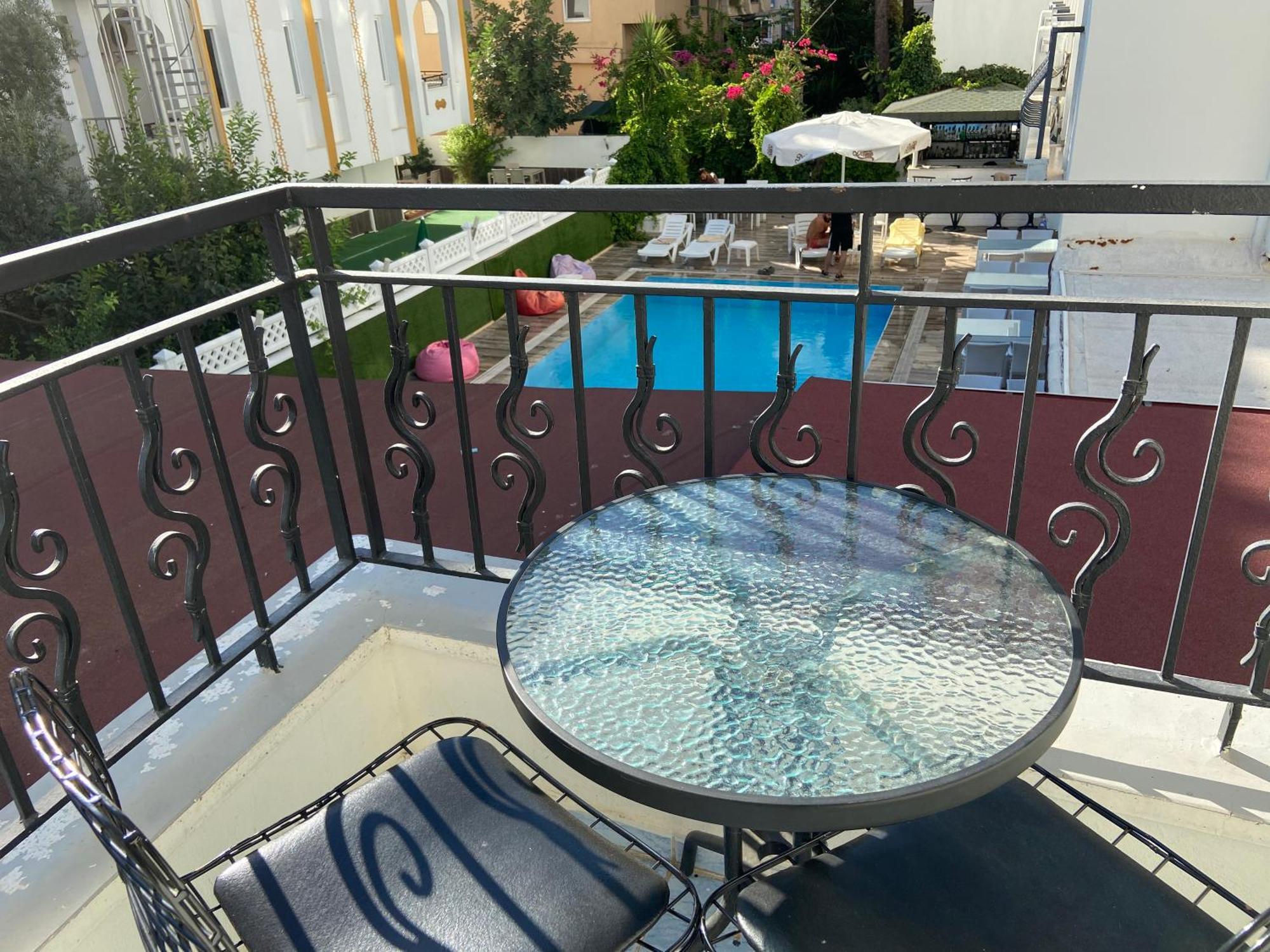 Serenity Suites Hotel Antalia Esterno foto